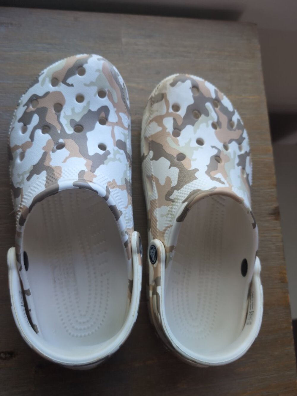 Crocs Classic White Camo - Picture 2 of 9
